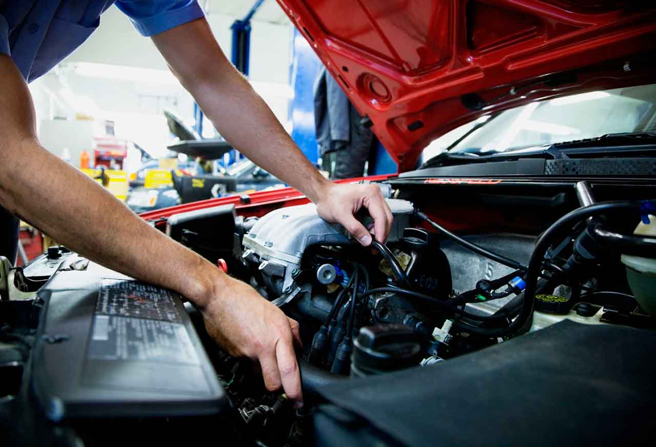 Automotive Services en E.M.A Tire y Auto en Winchester, VA